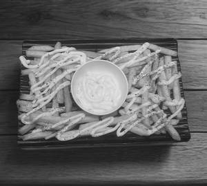 Cheesy Fries With Cheesy Dip