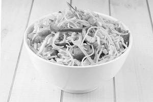 Chicken Hakka Noodles
