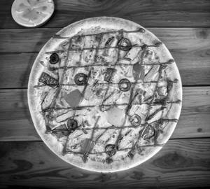 Schezwan chicken pizza (8 inc)