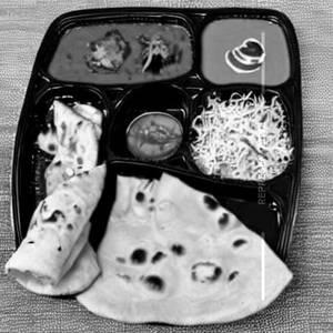 Stuff Naan thaali