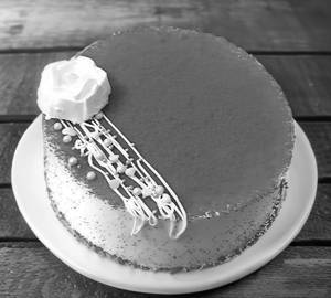 Eggless Red Velvet Cake