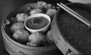 Steamed Chicken Momo {5pcs}