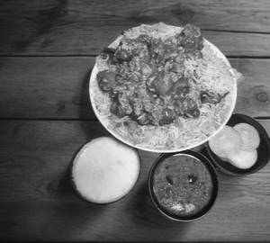 Mughlai chicken biriyani