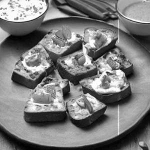 Schezwan Paneer Cheese Toast