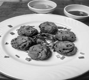 Fried Momos[6 Pieces]
