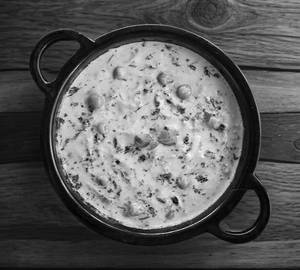 Methi matar malai