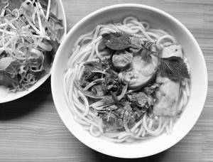 Pork Thukpa