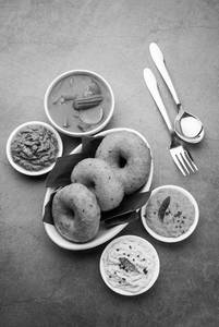 Sambhar Vada