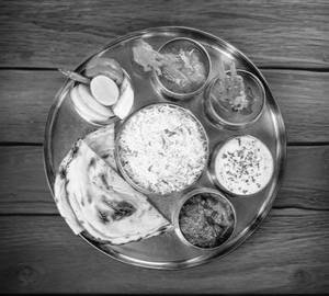 Non Veg Executive Thali