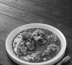 Chicken schezwan gravy [8 pieces]