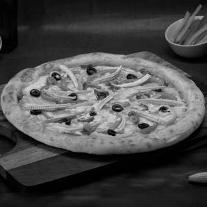 Veggie Delight Pizza