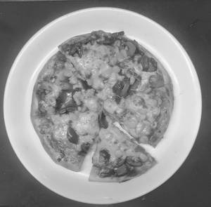 Maida - Veg must pizza