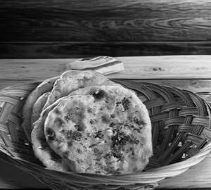 Stuffed kulcha