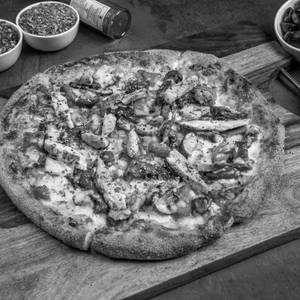 Grilled Chicken Pizza