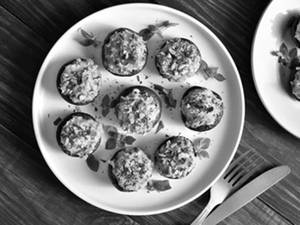 Dostana Kumb (Stuffed Mushroom)