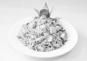 Veg Paneer fried rice (500 ml) 60% OFF