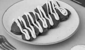 Red Velvet Mini Pancakes(8 Pieces)