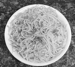 Veg Hakka Noodles