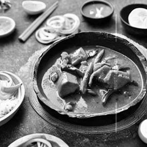 Pork in Yellow Thai Curry