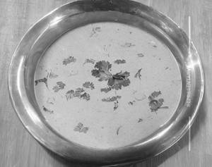 Chicken Pandhara Rassa