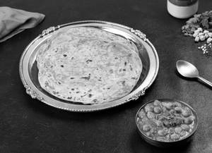 Multigrain Kerala Parotta (2Pc) With Chole Masala Curry