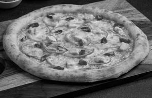 Chicken Delight Pizza