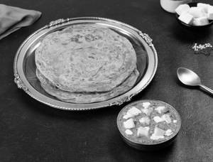 Multigrain Kerala Parotta (2Pc) with Paneer Butter Masala Curry