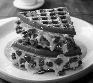 Strawberry Cheese Cream Waffles