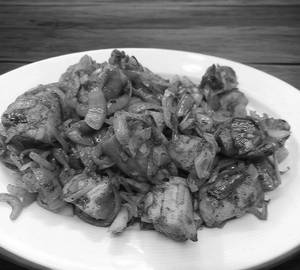 Chicken Fried with  Onion