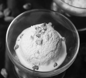 Pista ice cream