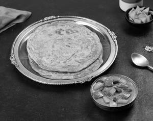 Multigrain Kerala Parotta (2Pc) with Kadai Veg Curry