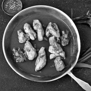 Steamed Chicken In Ginger Garlic Wine Sauce