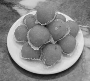 Banarasi Laddu