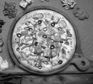 Kadhai Paneer Pizza