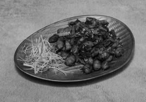 Roasted Chilli Mushroom & Baby Corn