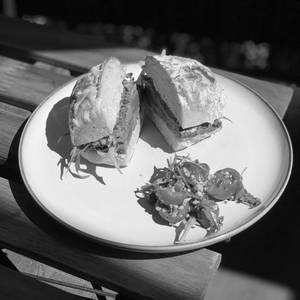 The Beef, On Sauerteigbrotchen