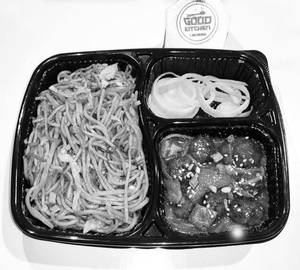 Veg Noodles & Veg Manchurian Thali
