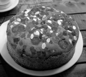 Christmas Fruits and Seeds Cake