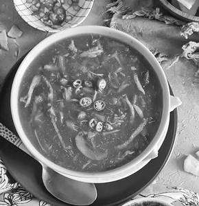 Chicken Hot Garlic Soup
