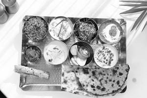 Deluxe Thali