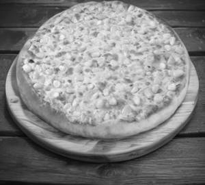 American corn pizza