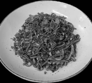 Chilli Garlic Tossed Udon Noodles