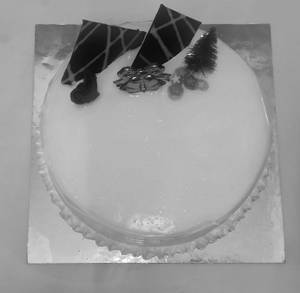 Pineapple Cake with Christmas Decoration (500 GM)