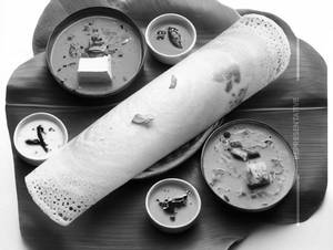 Butter Rava Paneer Dosa