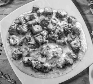 Peri peri paneer pizza