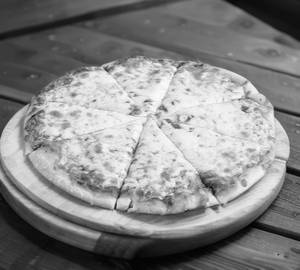 Cheese pizza