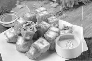 Fried Paneer Roll