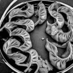 Lajwaab Chicken Momos