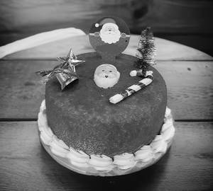 Christmas special red velvet cake