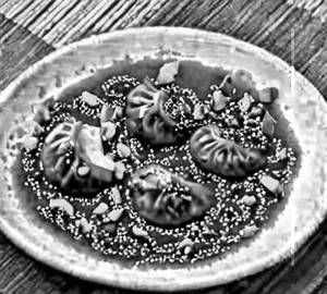 Pan Fried Pork Momo  